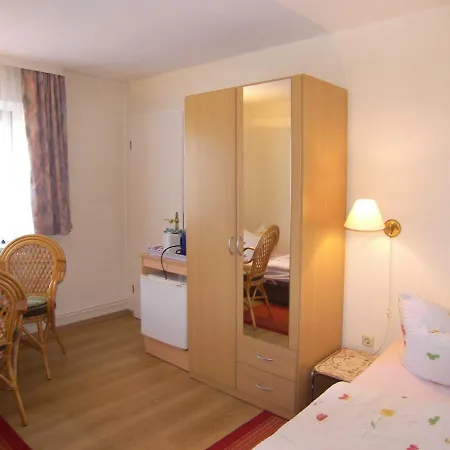 Ferienhaus Alice 10 Gehminuten Vom Strand Entfernt * Heringsdorf (Usedom)