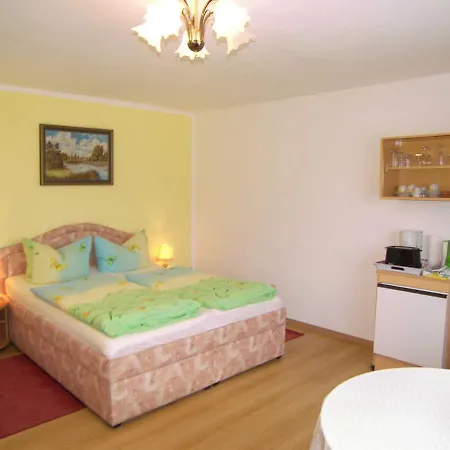 Ferienhaus Alice 10 Gehminuten Vom Strand Entfernt Homestay *